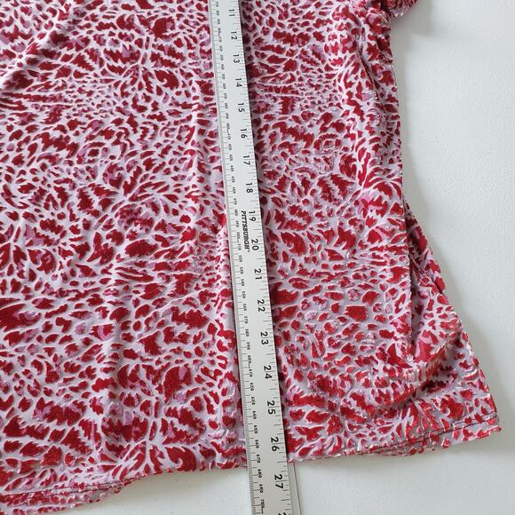 We The Free Shirt Womens Medium Red White Velvet Burnout Short Sleeve Oversized - Picture 5 of 10